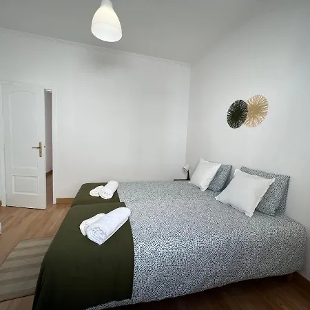 Apartment Xl & Xl Costa da Caparica