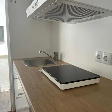 Xl & Xl Apartment